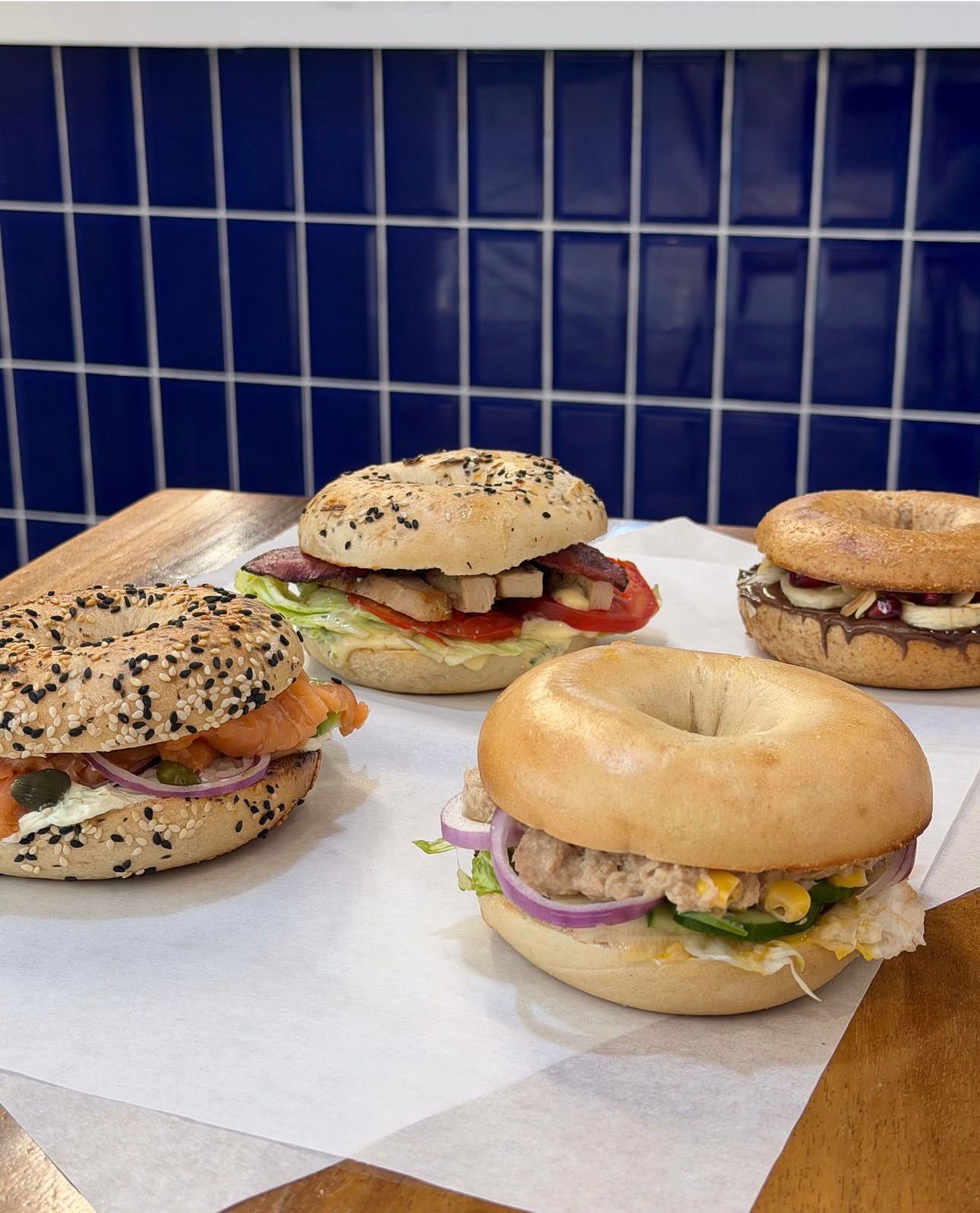 BREAKFAST BOX — 4 Bagels